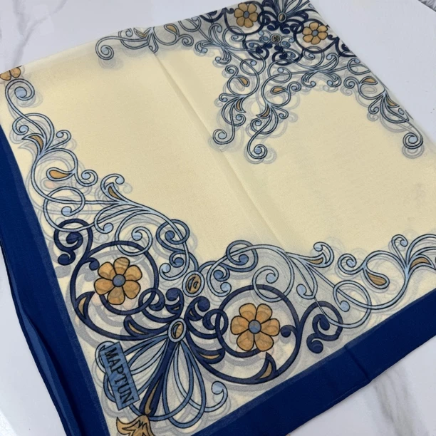 لوڭقا گۈل ياغلىق maptun02新花型人造棉头巾女士百搭高档方巾