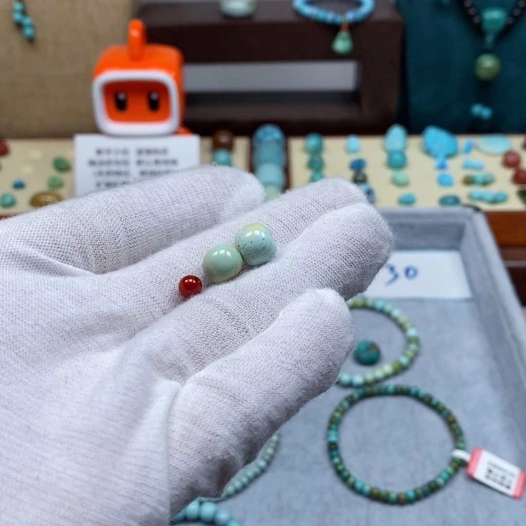 未镶嵌配饰南红玛瑙