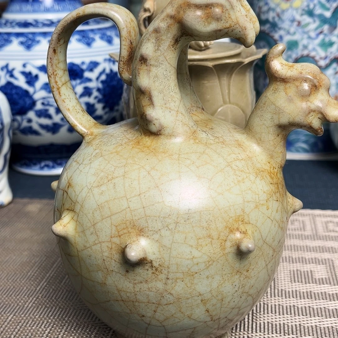 摆件陶景德镇青釉壶