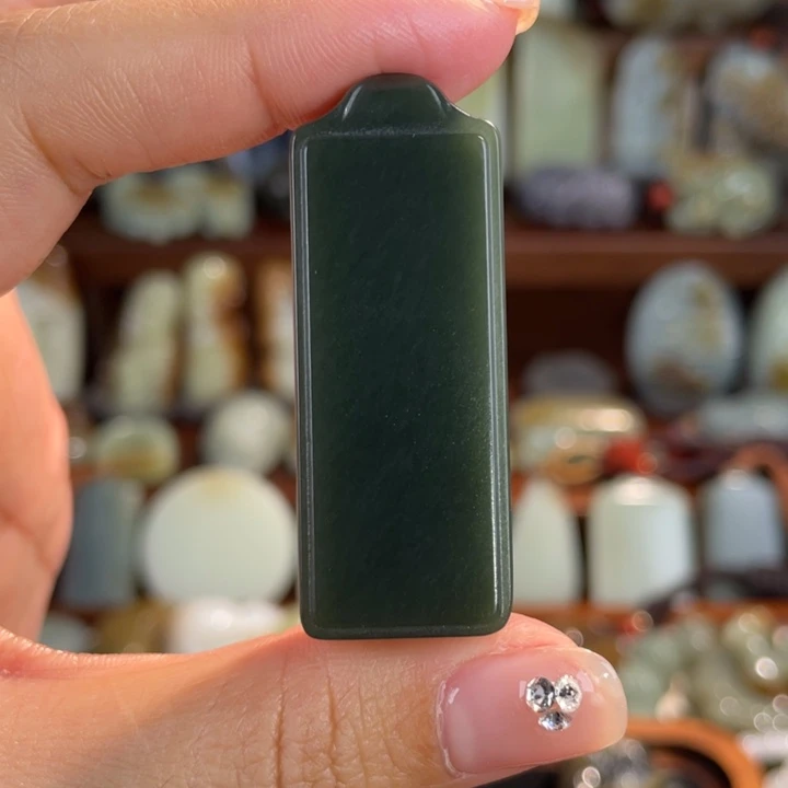 和田玉颈饰未镶嵌陳**?吊坠