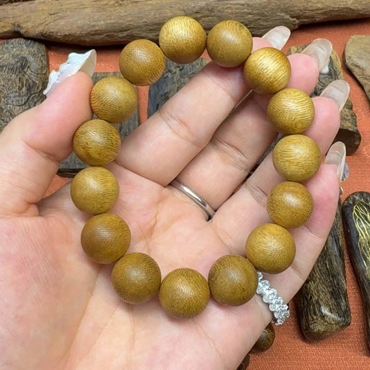 大叶紫檀（黑酸枝木类）