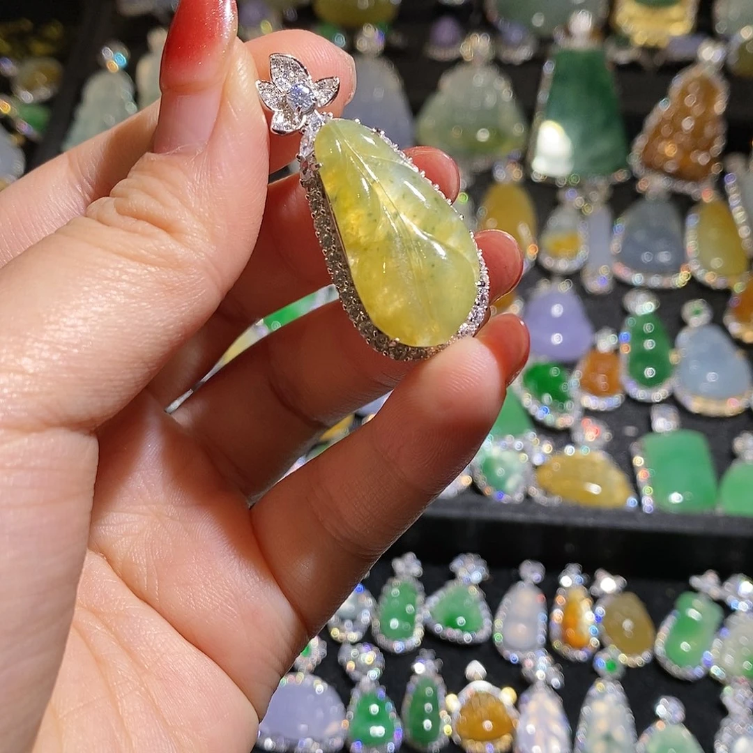 颈饰银S925镶嵌翡翠天然翡翠