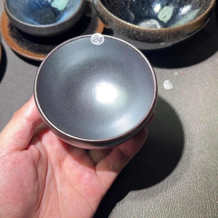 茶盏我在开会你忙什么