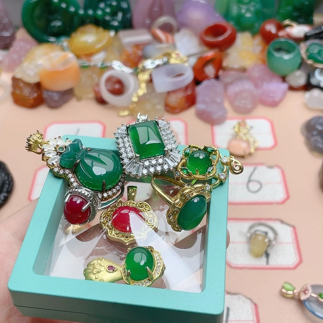 玛瑙/玉髓颈饰合金悟*生