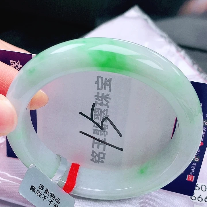 翡翠未镶嵌手镯缅甸天然a货翡翠手镯