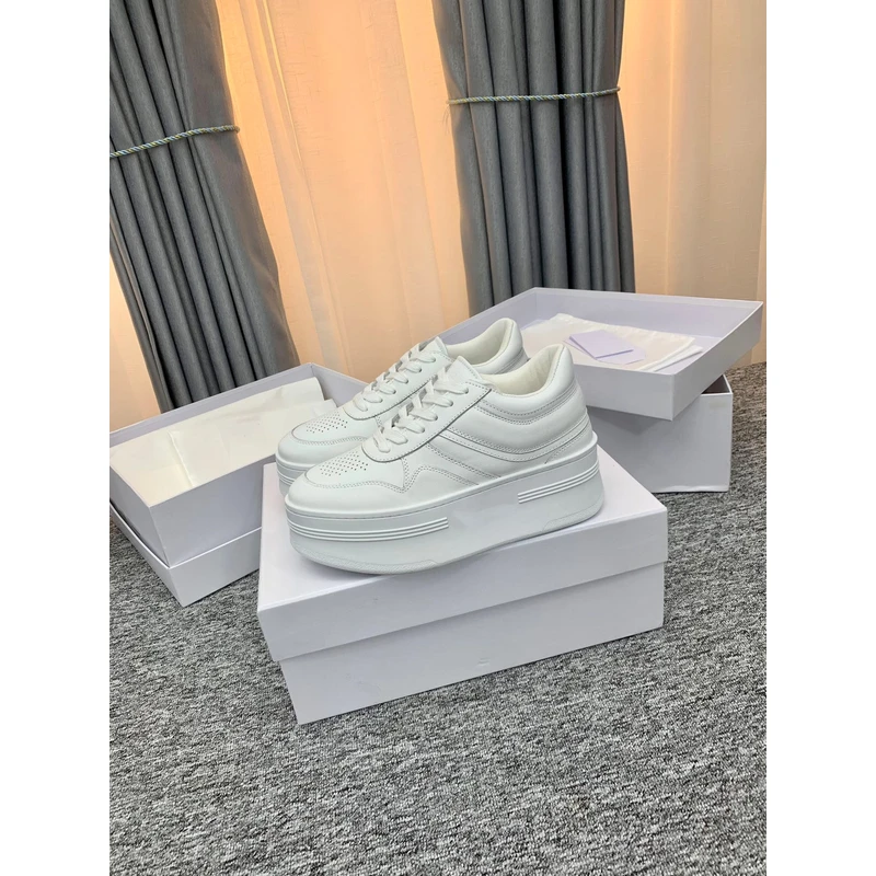 【DML】凯旋门时尚休闲透气小白鞋