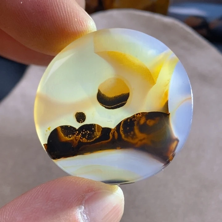 玛瑙/玉髓颈饰未镶嵌风****阳