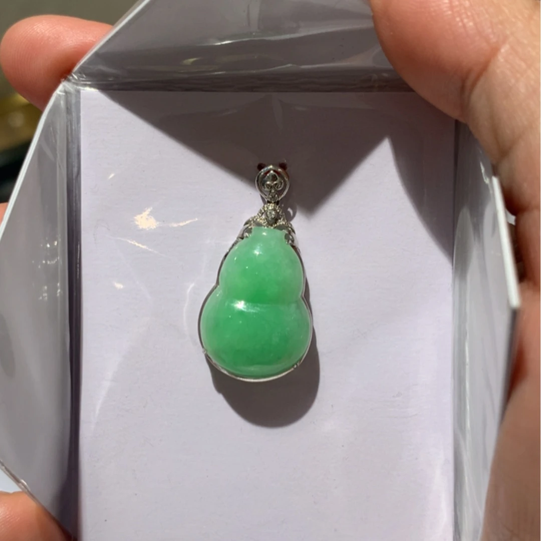 【闪购商品】翡翠颈饰18K金镶嵌翡翠首饰