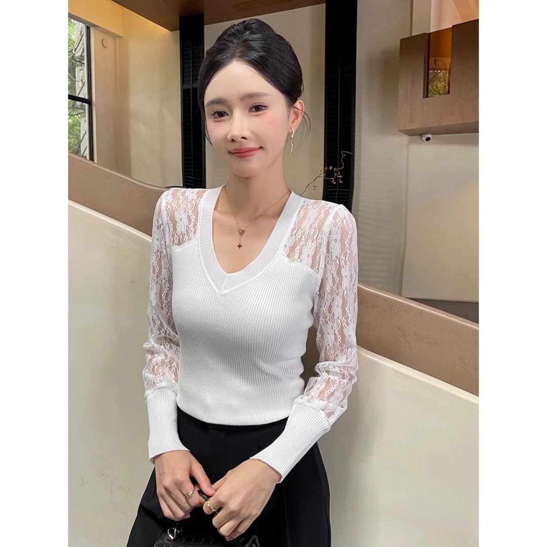 v领白色打底衫2025年新款女蕾丝拼接秋季设计感长袖针织内搭上衣