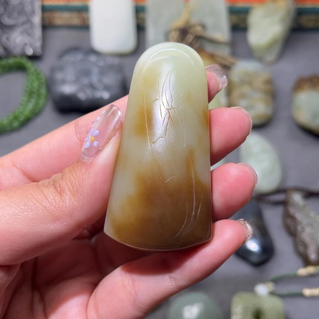 和田玉挂件未镶嵌