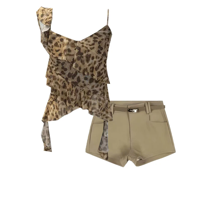 美式豹纹吊带上衣卡其色带腰带短裤套女夏日美拉德色系两件套穿搭