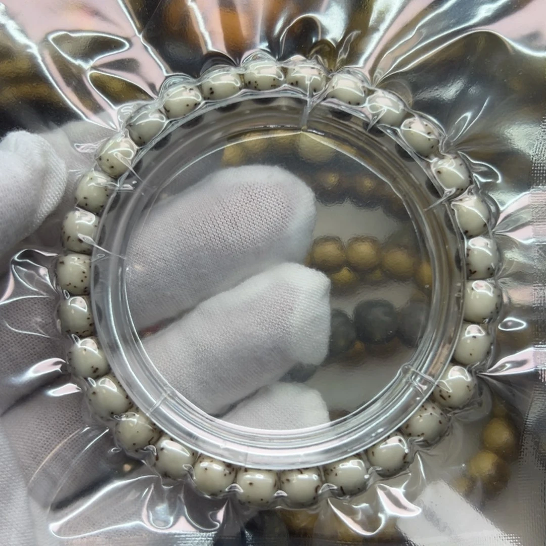 星月菩提手串小***～星月糯冰河豚