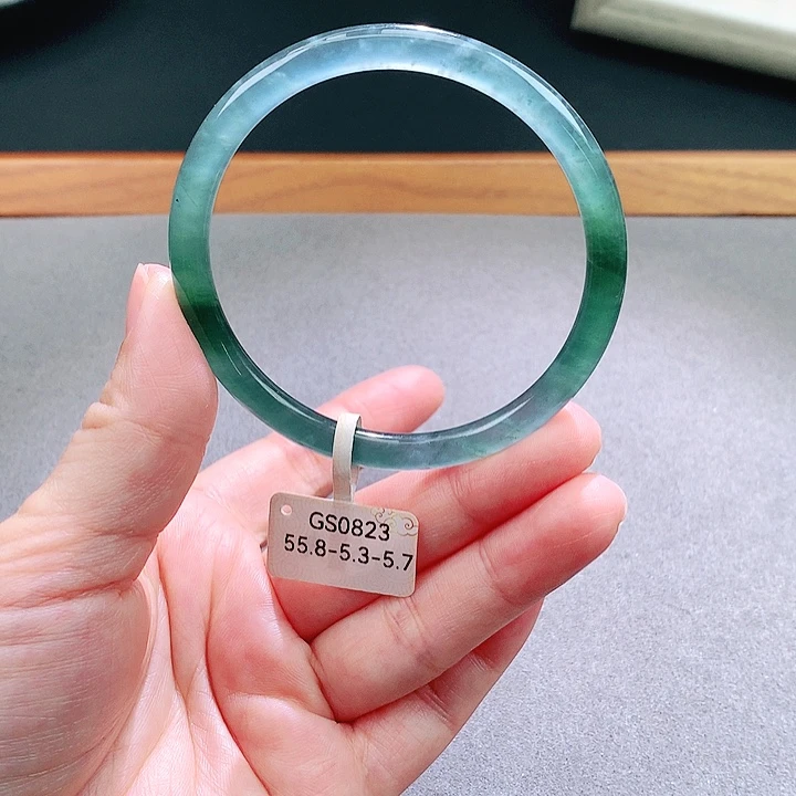 翡翠未镶嵌手镯天然翡翠手镯a货