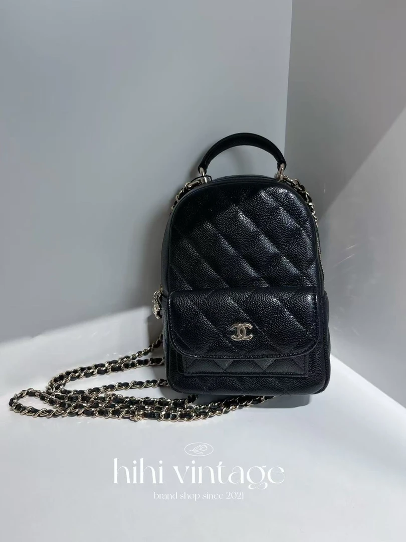 99新 Chanel/香奈儿 黑金荔枝纹可调节双肩小书包/18344610二店