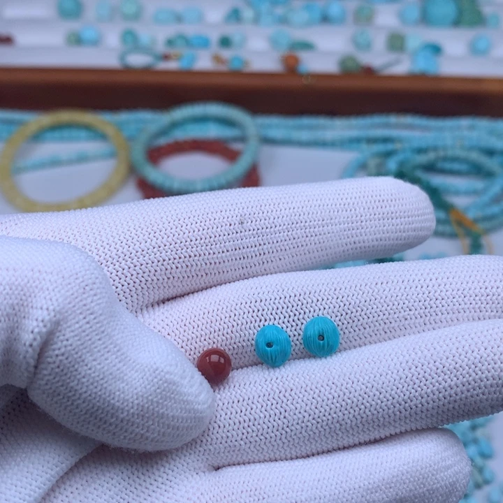 F***。南红玛瑙未镶嵌珠宝奇石