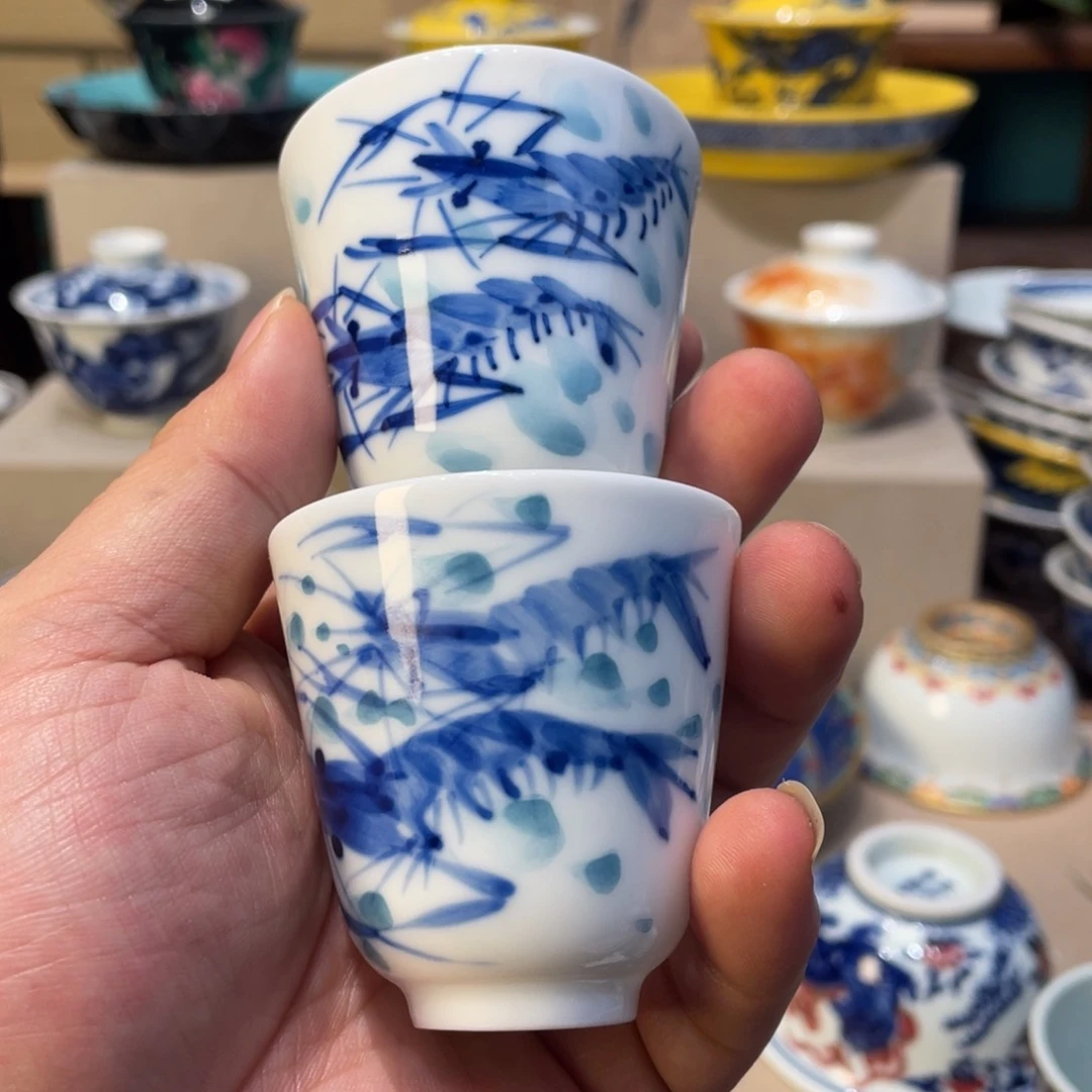 杯景德镇陶瓷器。景德镇