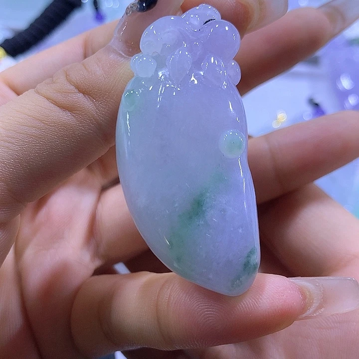 颈饰未镶嵌翡翠天然翡翠A货吊坠