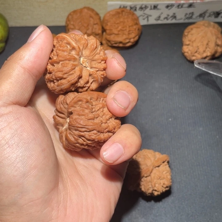 把件文玩核桃小*凹底