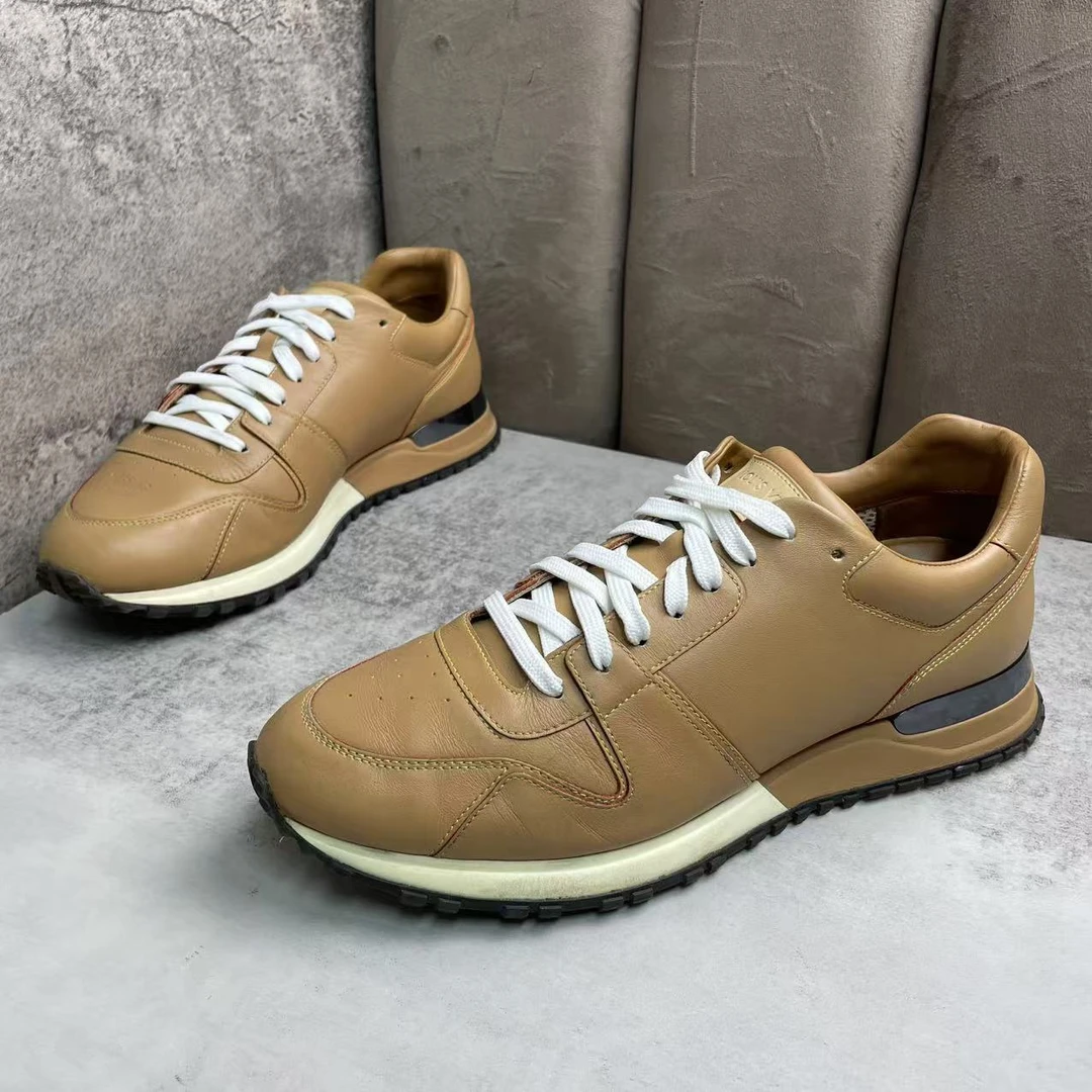 99新 LouisVuitton/路易威登 米黄色皮革舒适低帮运动鞋/40.5码