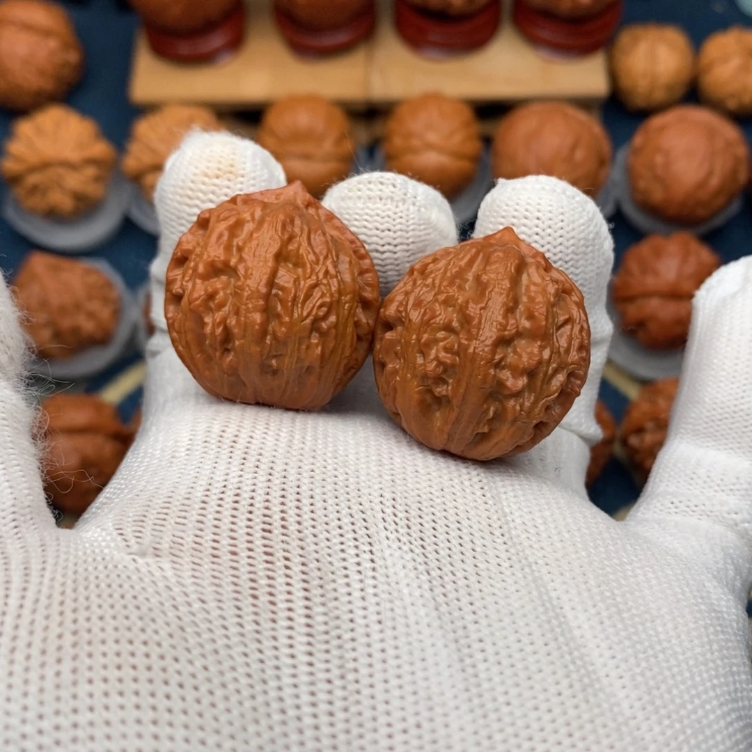 文玩核桃把件小蚂蚁