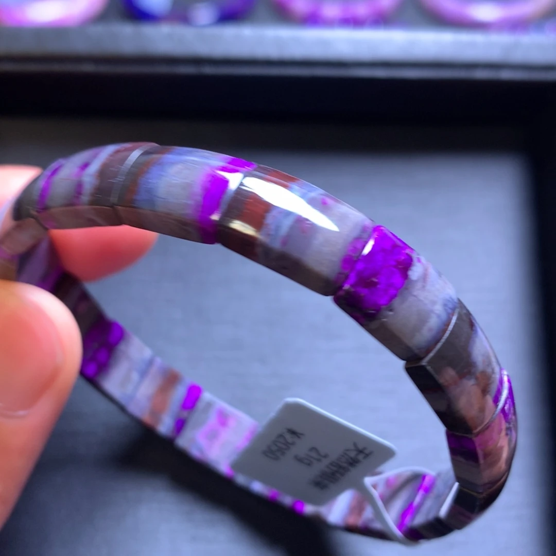 未镶嵌苏纪石（舒俱来）手排