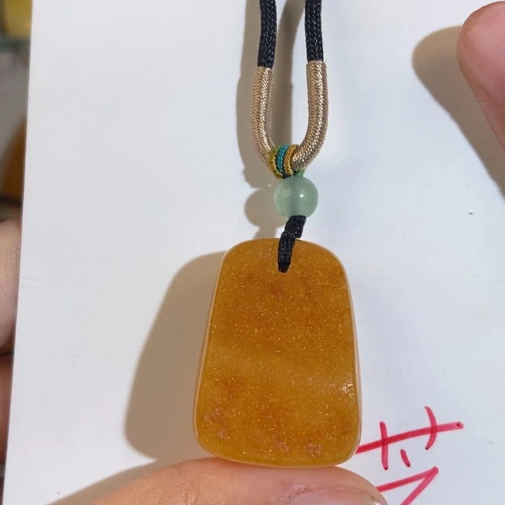 定制琥珀未镶嵌琥珀