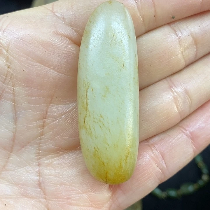 贩***和田玉（糖玉）未镶嵌挂件