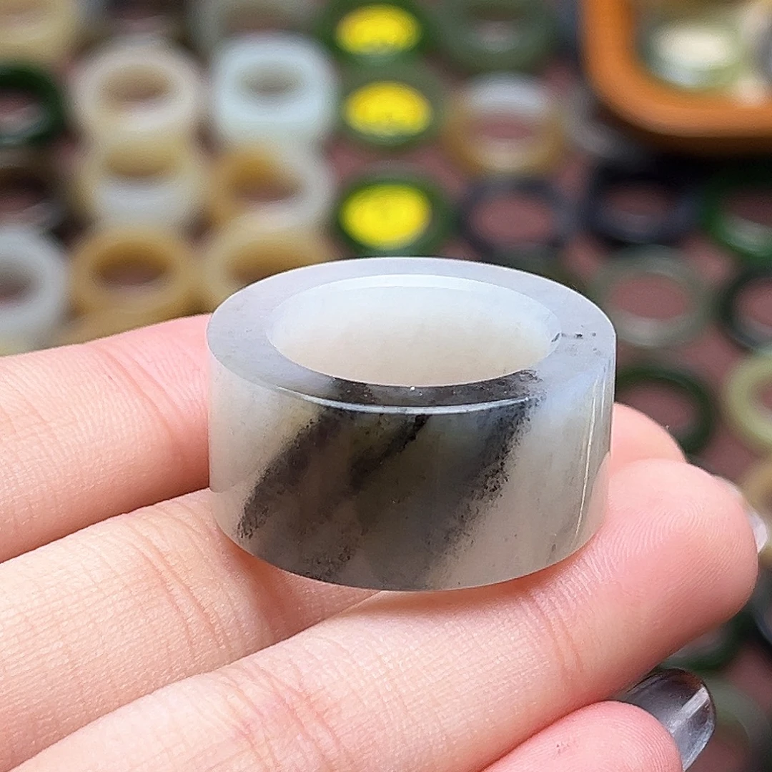 和田玉未镶嵌戒指18.9一口青花