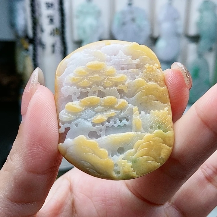 翡翠未镶嵌颈饰翡翠