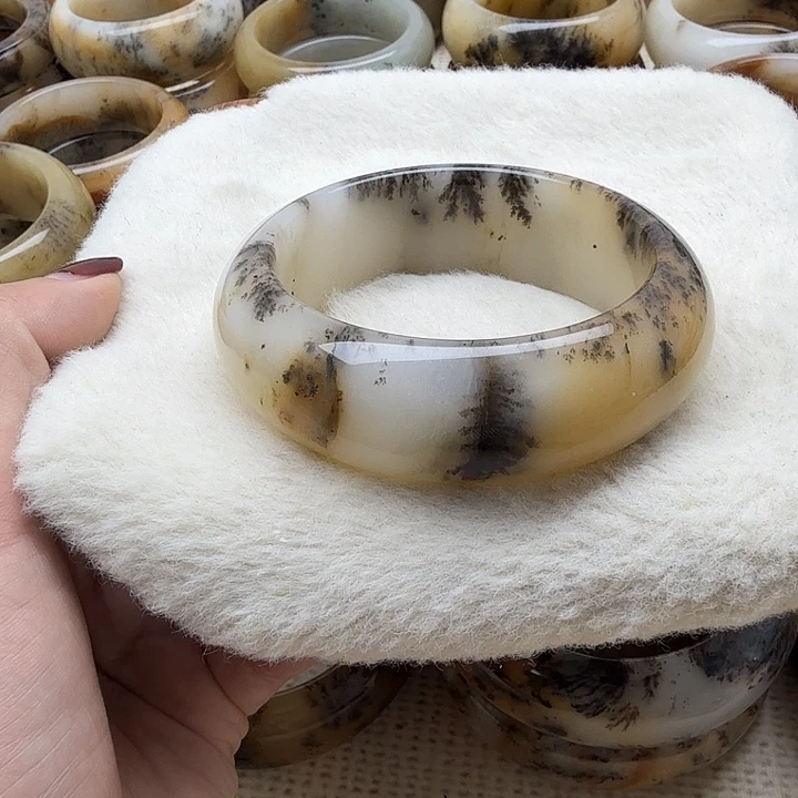 石英质玉9K金镶嵌手镯62口径福利款