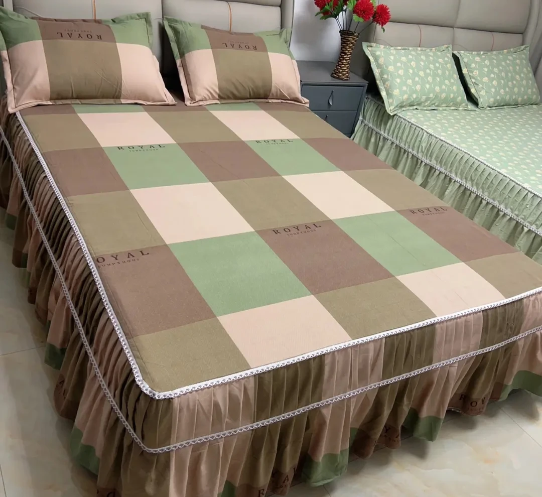 字母大格  高端磨毛精品高品质床罩（长度2.3米）