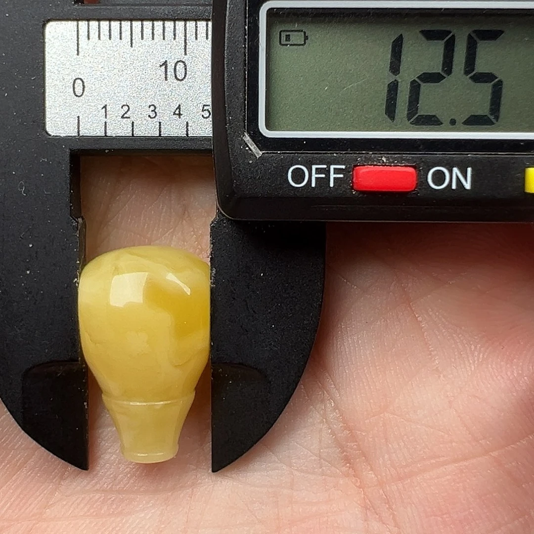 蜜蜡未镶嵌吊坠(不含链)