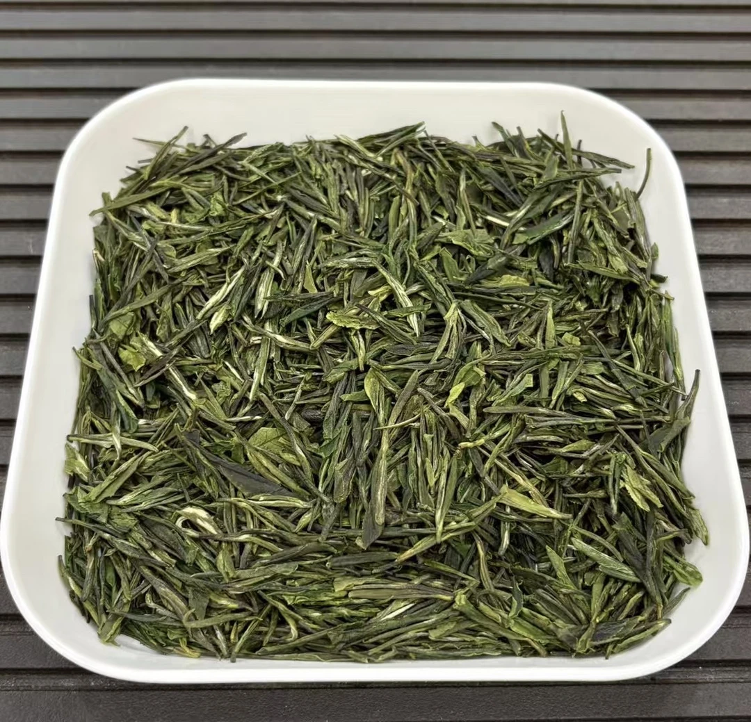 2025新茶英山本地绿茶龙井扁茶高山茶