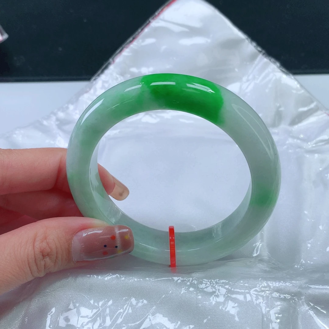 未镶嵌手镯翡翠812