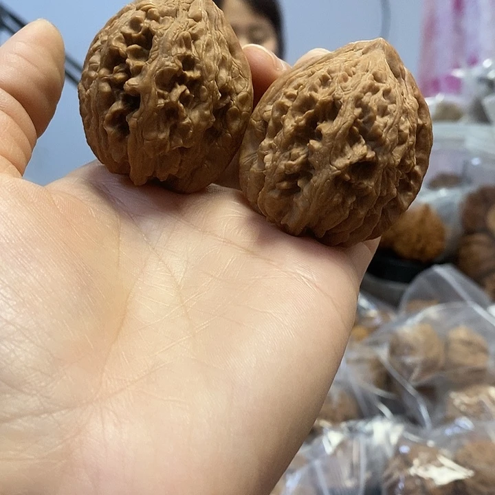 把件文玩核桃43大古石红皮