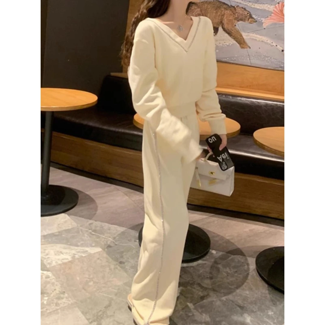 洁典雅女式运动衫套装春秋新款洋气减龄时尚上衣阔腿裤街头两件套