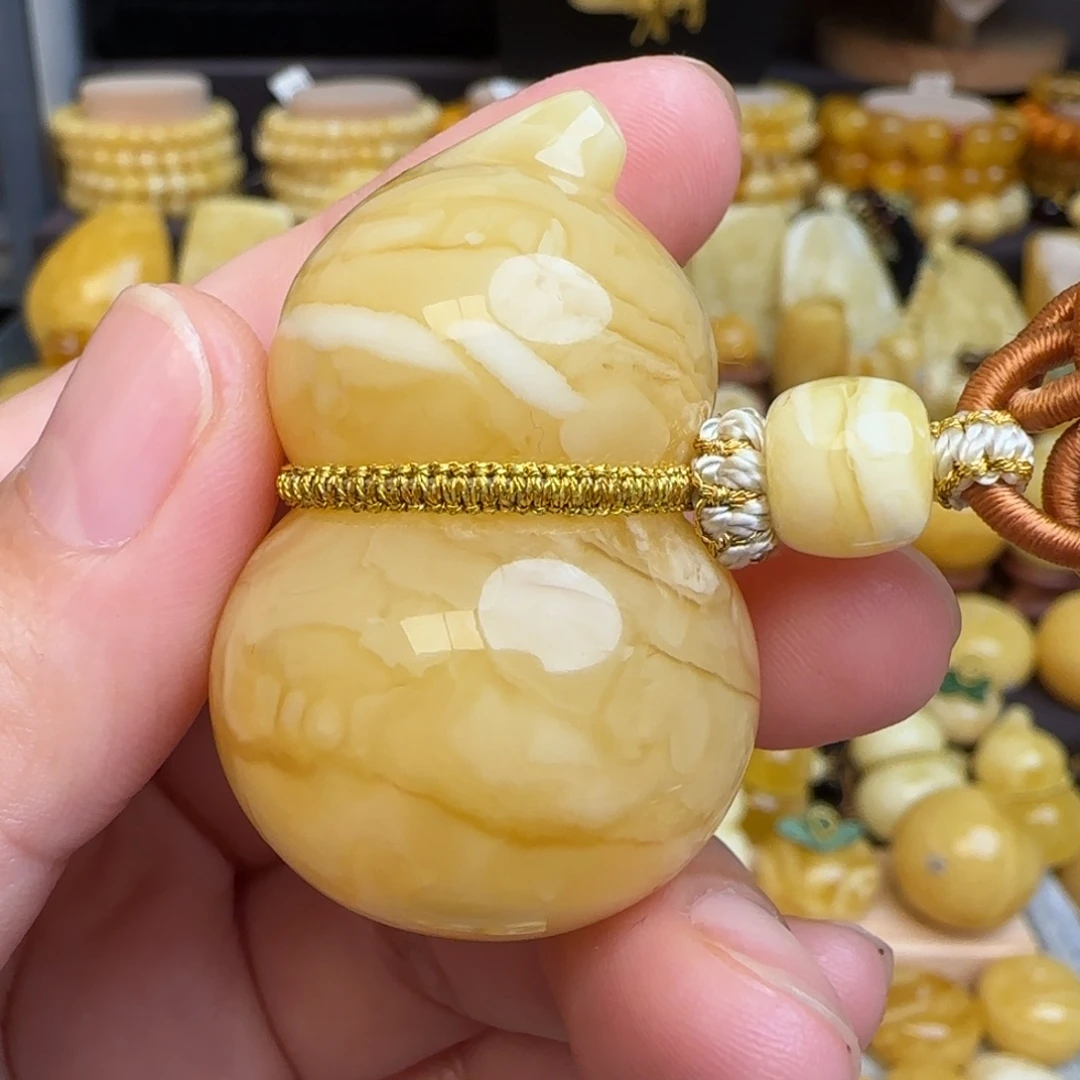 琥珀未镶嵌套链天然俄料虎皮妖花蜜蜡葫芦吊坠