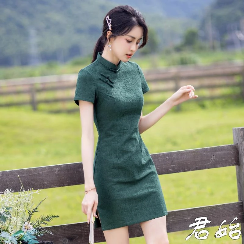 墨绿色旗袍女新款年轻款少女改良新中式日常小个子高端夏季短款