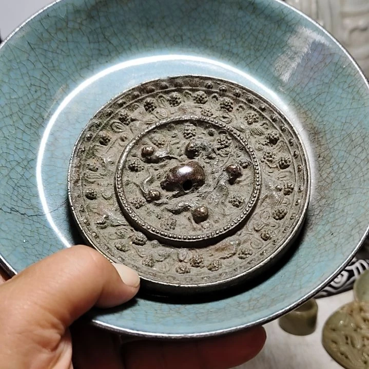 镜子一个，完整器