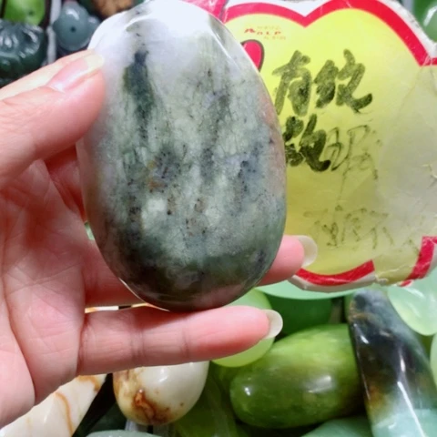 未镶嵌蛇纹石玉手把件