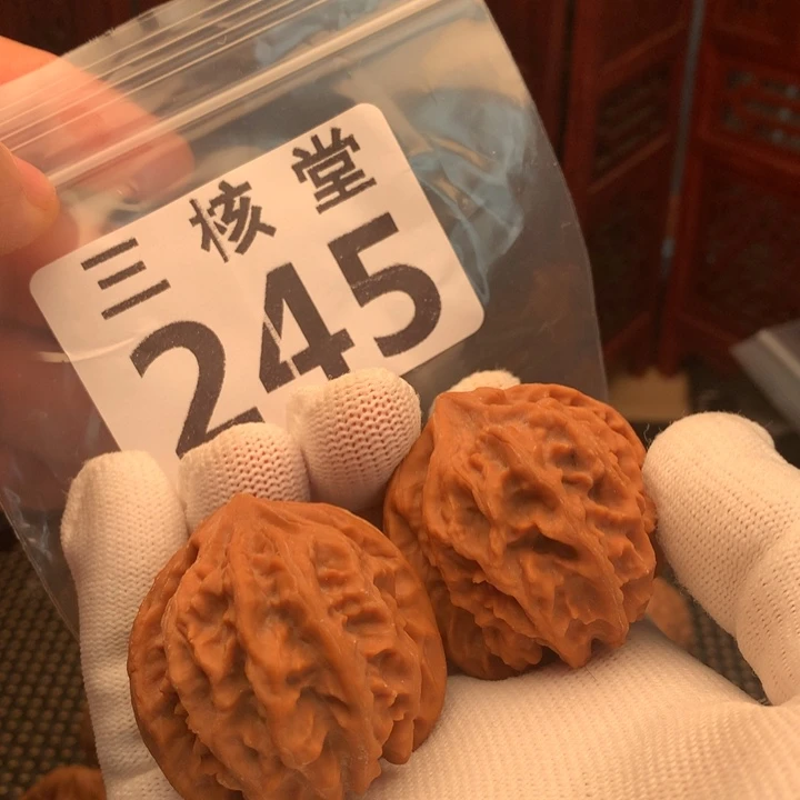 把件文玩核桃曹大龙40