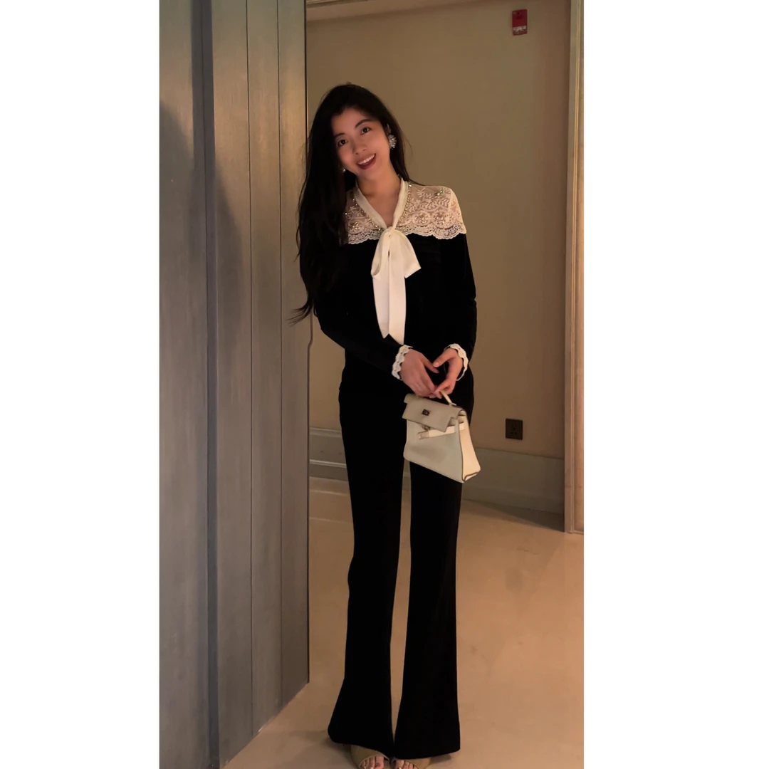 N.COU妮蔻25秋新款时髦气质百搭镂空系带蝴蝶结丝绒上衣DY79837