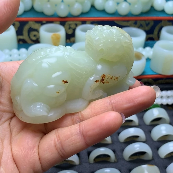 颈饰未镶嵌和田玉威***城