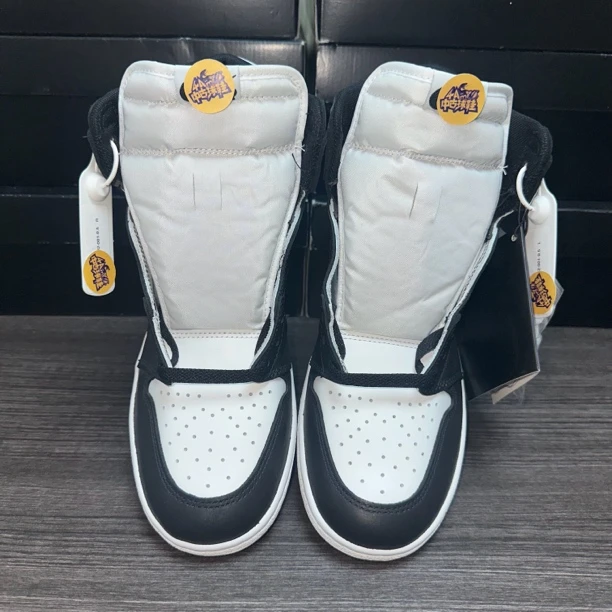 AJ1黑白熊猫 43码原盒 全新鞋