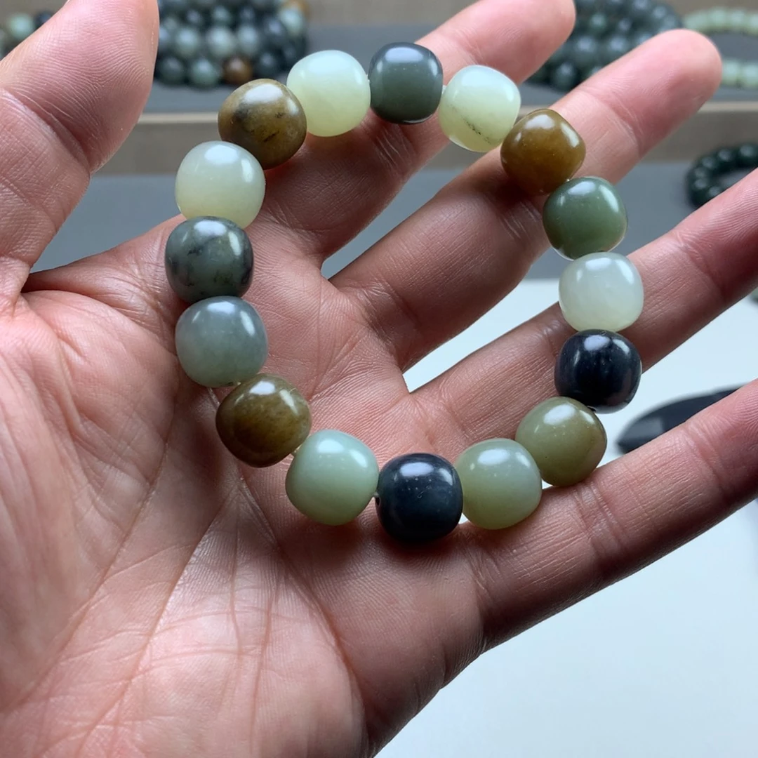 和田玉未镶嵌手链