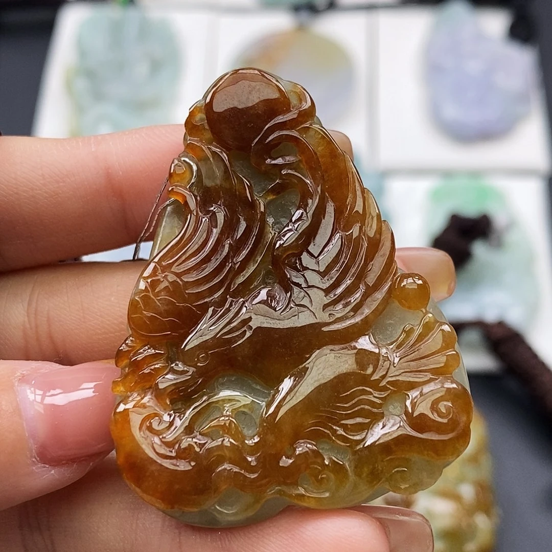 翡翠颈饰未镶嵌用****5翡翠