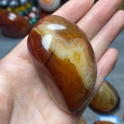 玛瑙/玉髓珠宝奇石未镶嵌牛**坤