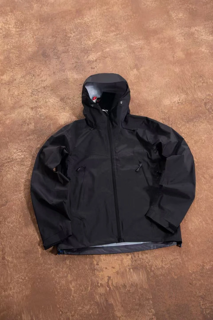 经典户外防水防风冲锋衣