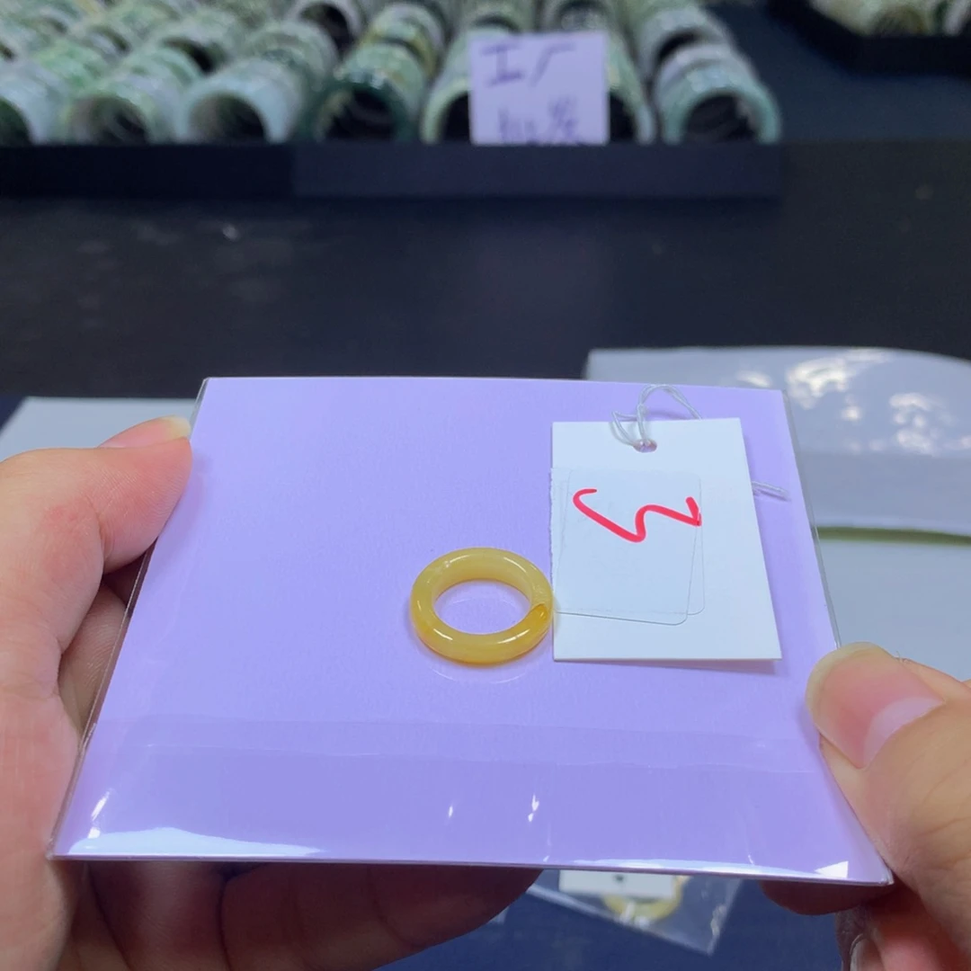 翡翠手镯未镶嵌1111111111