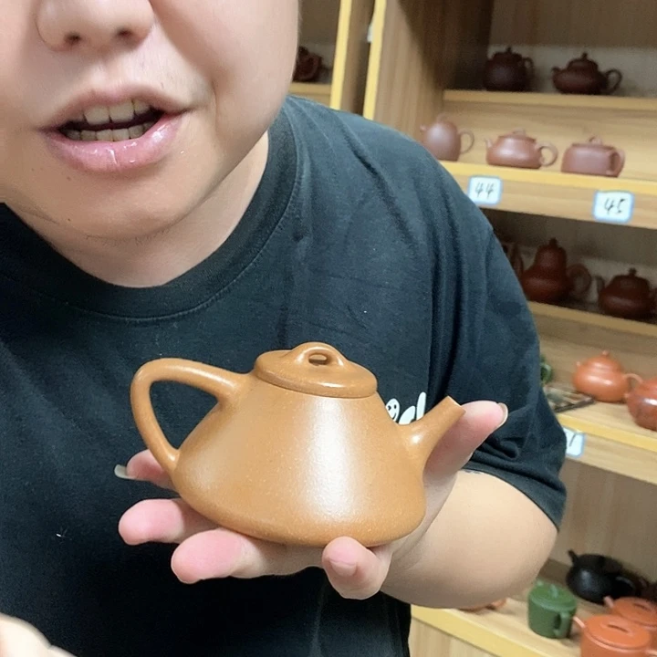 茶壶紫砂一手货源 点关注